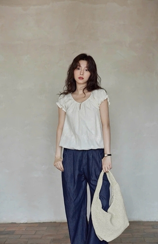 ÁO NGẮN TAY THÊU HỌA TIẾT WGWE C26031306