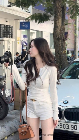 Áo thun body ôm chất đẹp N24120805