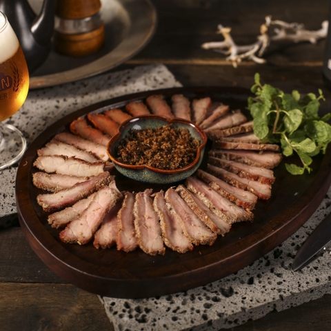 Bò Một Nắng Chấm Muối Kiến Vàng Phú Yên