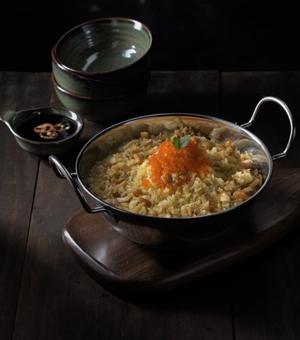 Cơm chiên ghẹ trứng cua đỏ