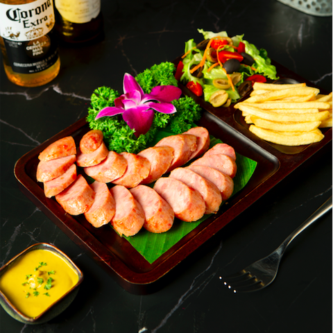 Xúc Xích Nướng Sốt BBQ