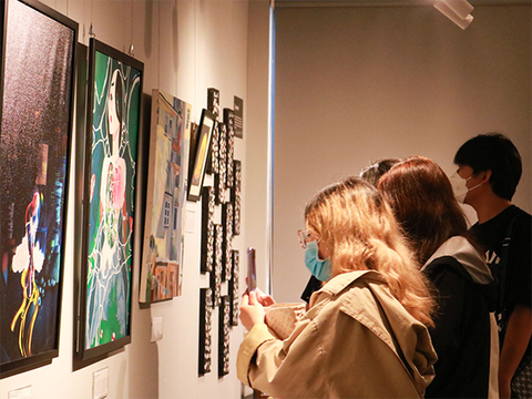 Tìm đến sự bình yên trong tâm hồn qua bức vẽ