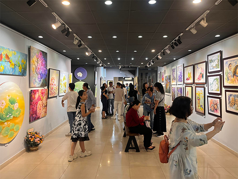 Thưởng lãm muôn màu cảm xúc cùng 'Xuân trong tôi'