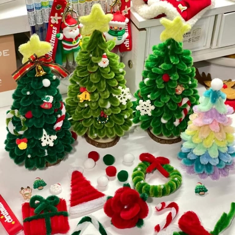 Workshop Giáng Sinh: Hoạt Động Sáng Tạo Cây Thông và Nguyệt Quế Noel Cho Doanh Nghiệp & Trường Học