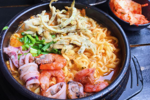 NAM NẤU MÌ-SINGAPORE