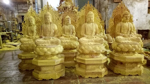 Tượng Phật Dược Sư bằng gỗ