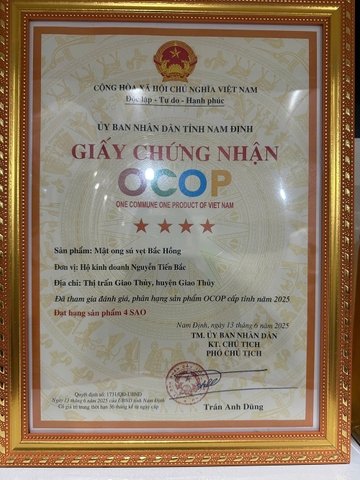 MẬT ONG SÚ VẸT (chai nhựa 1 Lít )