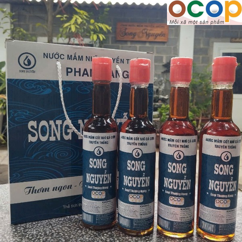 NƯỚC MẮM CỐT NHĨ CÁ CƠM TRUYỀN THỐNG SONG NGUYỄN LOẠI THƯỢNG HẠNG  (Thùng 4 chai x 330ml)