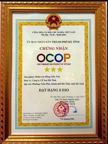RƯỢU SEN HÀO THÀNH (500ml)