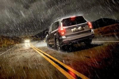 Bảo dưỡng xe ô tô mùa mưa, giữ xe luôn an toàn và bền bỉ