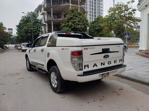 cho thuê xe bán tải Ford Ranger theo ngày tại xã bằng thành.