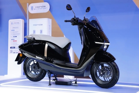 Honda UC3 ra mắt Việt Nam: Pin LFP tầm hoạt động 120km, màn hình TFT 5 inch, nhiều công nghệ hướng tới xe điện đô thị cao cấp