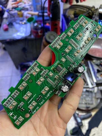 MẠCH ĐÈN HẬU, TÍCH HỢP XI NHAN VARIO Version 3