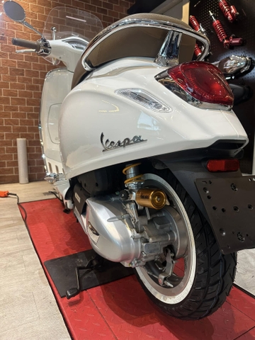 PHUỘC SAU OHLINS PI302 - VESPA SPINT 125/LX 125