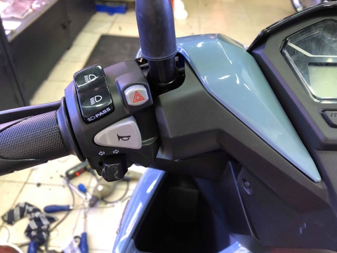 CÙM CÔNG TẮC CB650F - CHÍNH HÃNG