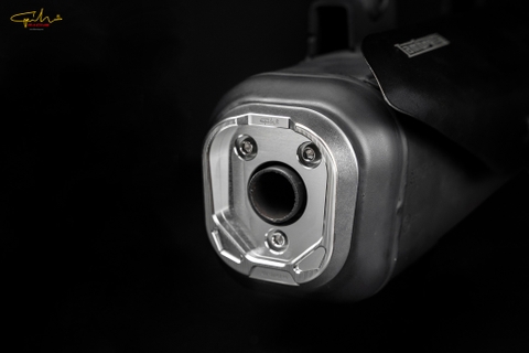 CHỤP ĐUÔI PÔ LAMBRETTA CNC - GH RACING