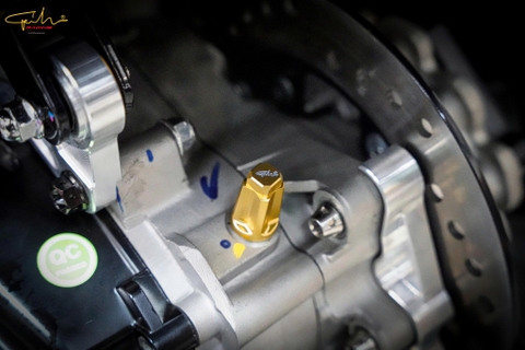 NẮP NHỚT LÁP LAMBRETTA CNC - GH RACING