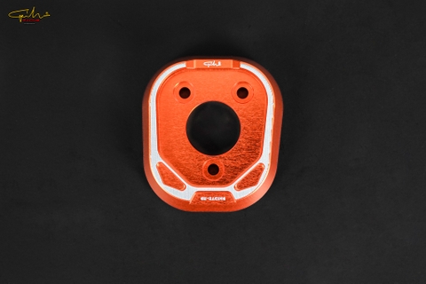 CHỤP ĐUÔI PÔ LAMBRETTA X125/X300 CNC - GH RACING