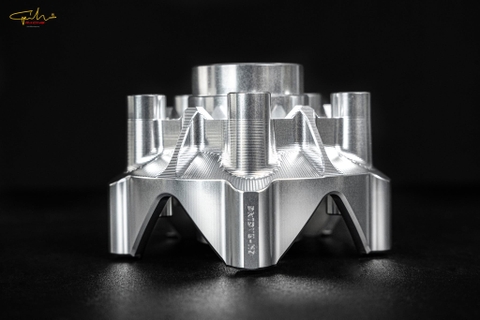 HUB MÂM TRƯỚC CNC GH-RACING - VESPA SPRINT