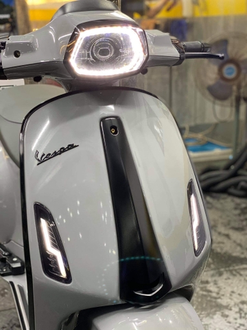 ĐÈN PHA LED VESPA SPRINT - TUN