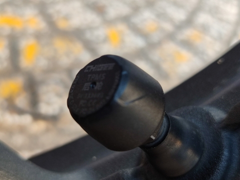 BỘ CẢM BIẾN ÁP SUẤT LỐP Gắn Ngoài CHIGEE G3