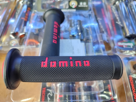 BAO TAY DOMINO A010 - ĐEN & ĐỎ