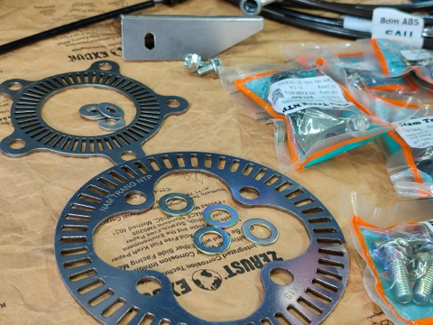 Phanh ABS NISSIN 2 Kênh K87T81 (H3606)