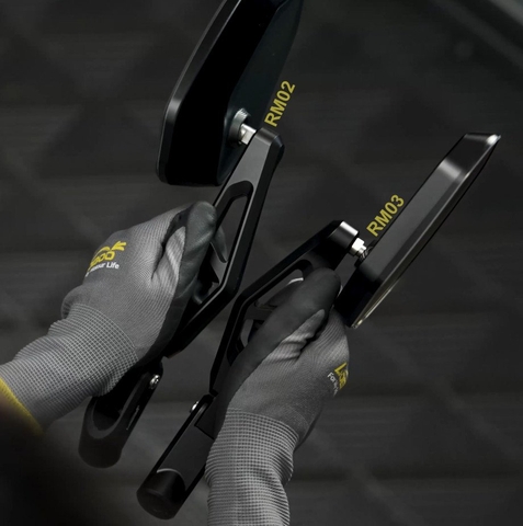 GƯƠNG CHIẾU HẬU LOBOO RM03