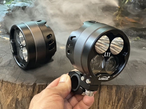 ĐÈN TRỢ SÁNG LOBOO L11 (CẶP)