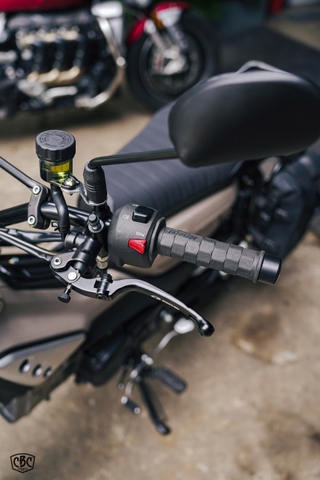 TAY THẮNG RCB S1 ĐEN (BÌNH DẦU) - Bên Trái