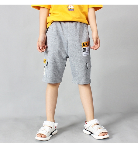 Quần short bé trai cotton thoáng khí phối túi hộp kiểu dáng thể thao