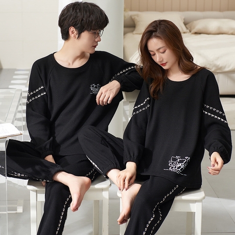 Đồ bộ dài tay cotton mát cổ tròn phối họa tiết dành cho nam