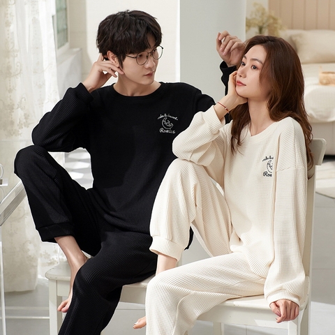Đồ bộ dài tay cotton mát cổ tròn phối họa tiết dành cho nam