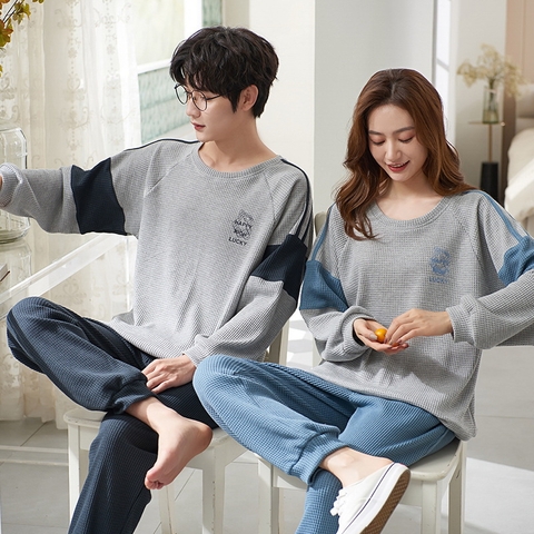 Đồ bộ dài tay cotton mát cổ tròn phối họa tiết dành cho nam