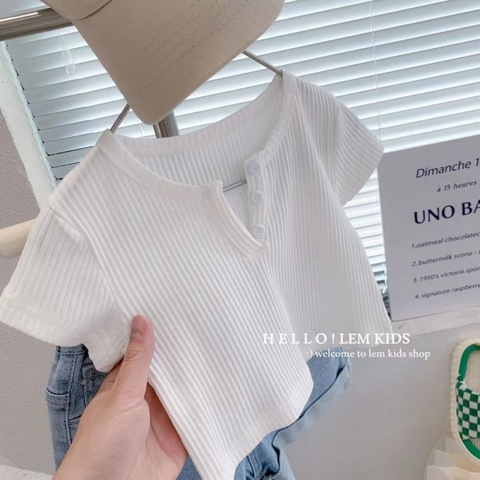 Áo thun co giãn tay ngắn lưng cao cổ hở chữ V dành cho bé gái