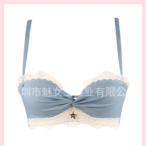 Bộ đồ lót không gọng thép phối ren, thiết kế nâng ngực gợi cảm
