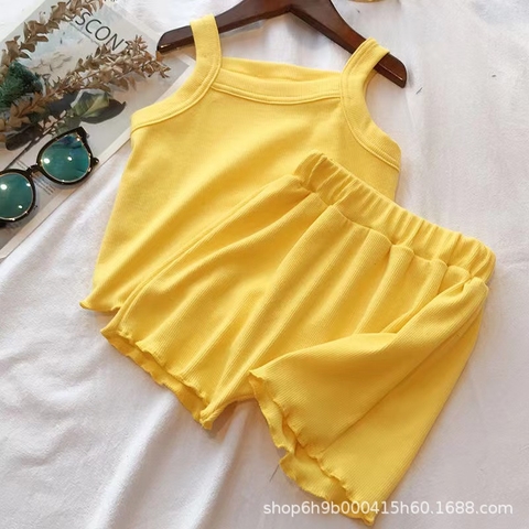 Bộ đồ vải cotton mềm mại áo không tay và quần ngắn thoải mái, mát mẻ dành cho bé gái