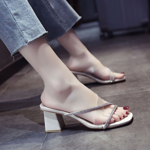 Dép sandal cao đế vuông xỏ ngón phiên bản Hàn Quốc phù hợp mọi lứa tuổi
