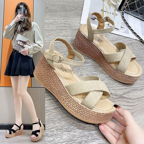 Dép sandal đế xuồng, quai chéo, chống trơn, phong cách đơn giản