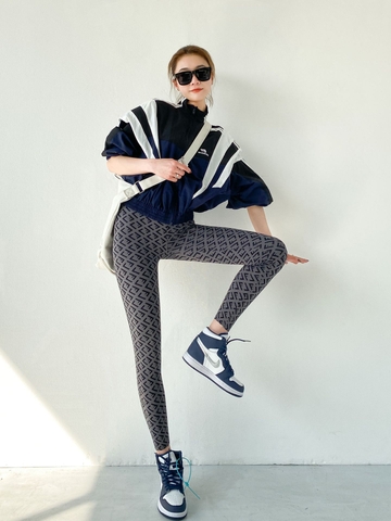 Quần legging dài chín tấc ôm dáng vải in độc đáo, phong cách Hàn Quốc dành cho nữ