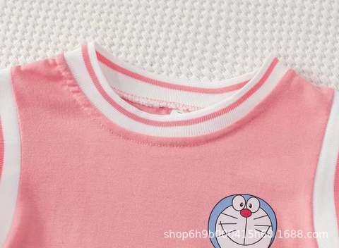 Bộ đồ thể thao hai mảnh in hình doraemon dễ thương dành cho bé gái