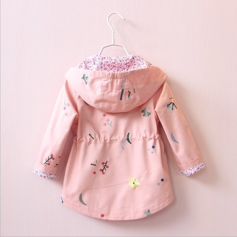 Áo khoác gió vải cotton thêu hoa phối dây rút ở thắt lưng thời trang dành cho bé gái