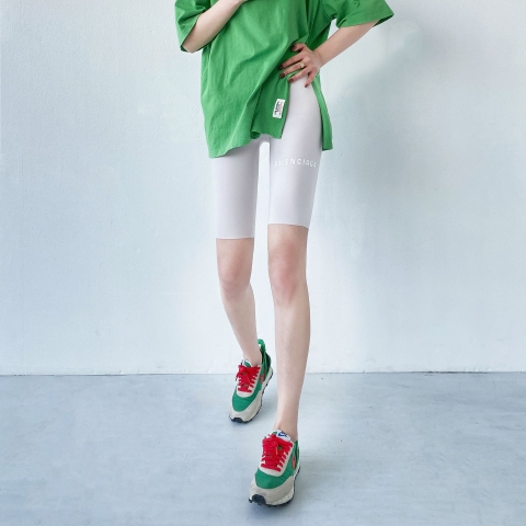 Quần legging nữ ngắn ôm dáng hợp thời trang phù hợp với các môn thể thao