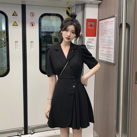 Đầm ôm eo tay ngắn phồng cổ chữ V vạt chéo xếp ly hợp thời trang dành cho nữ