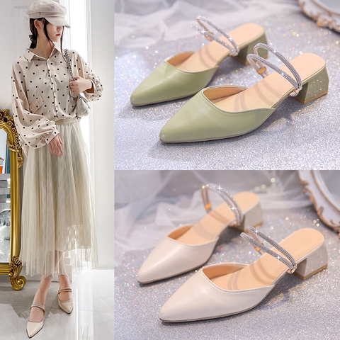 Giày sục mũi nhọn đính đá lấp lánh