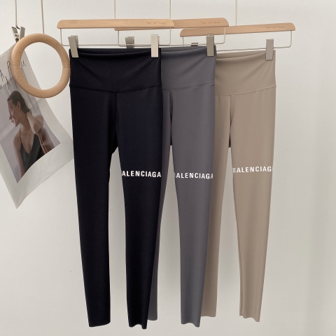 Quần legging nữ dài chín tấc ôm dáng co giãn, in chữ trên đùi thời trang