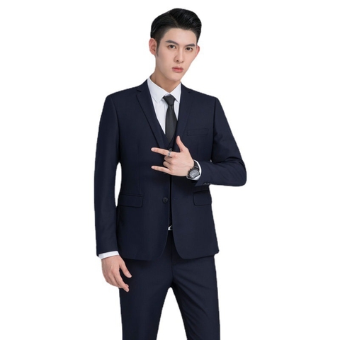 Bộ đồ vest nam kèm áo sơ mi kiểu dáng sang trọng, lịch lãm