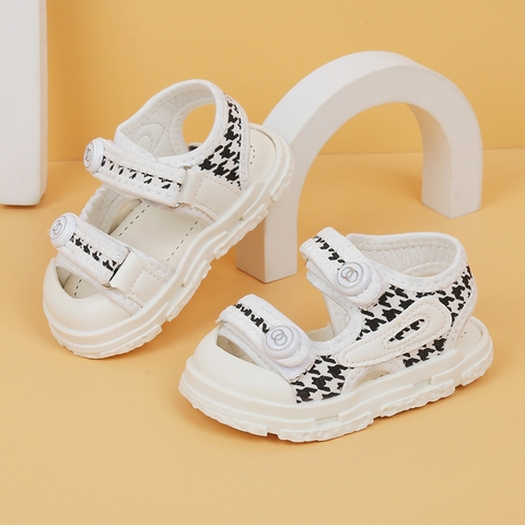 Giày sandal mũi cao chống trơn trượt dành cho bé trai và bé gái