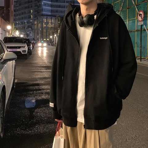 Áo khoác unisex form rộng phong cách thể thao phù hợp mọi lứa tuổi