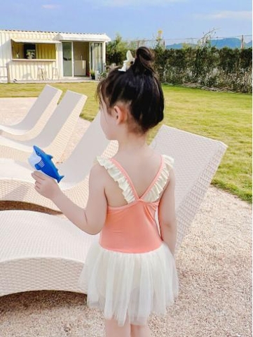 Bộ đồ bơi liền mảnh kiểu dáng công chúa dễ thương dành cho bé gái